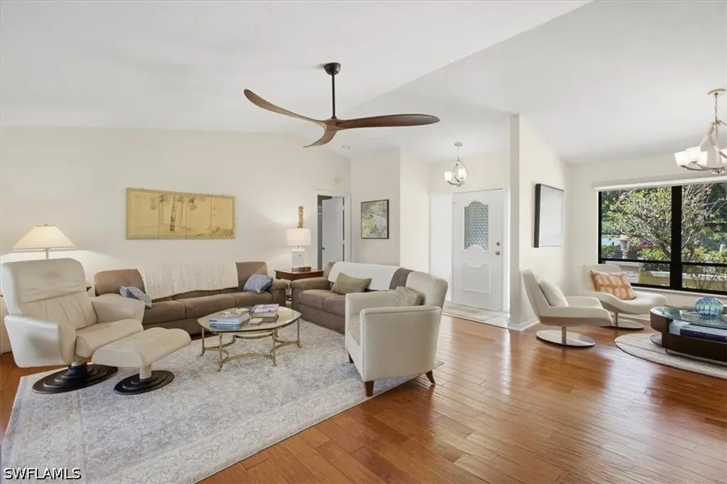 9874 Campbell Circle Naples FL 34109