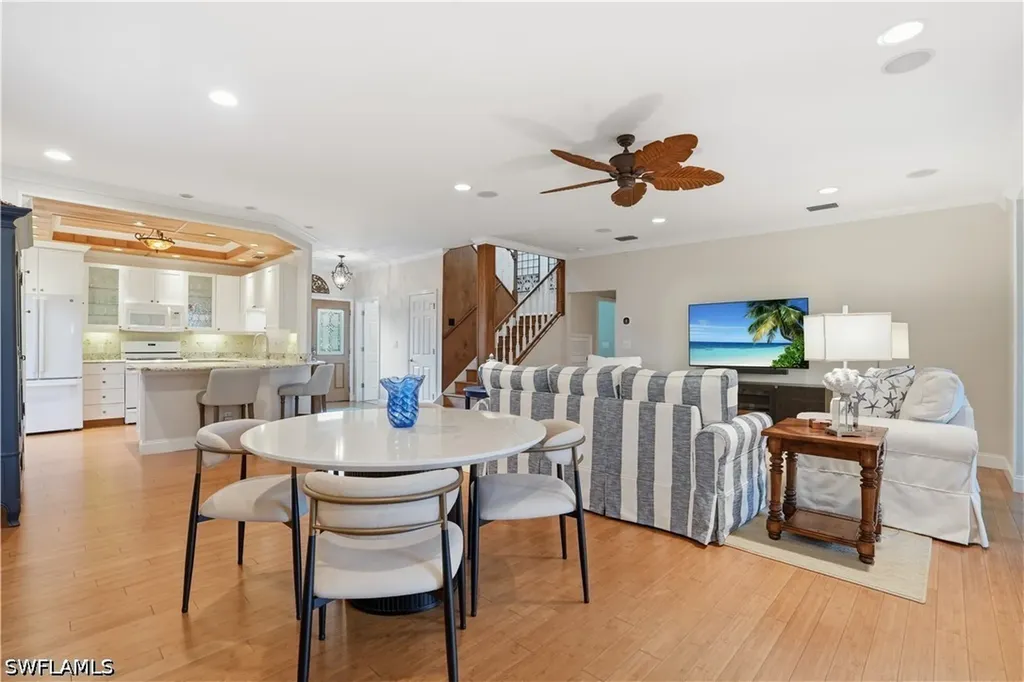 3814 Survey Circle Bonita Springs FL 34134