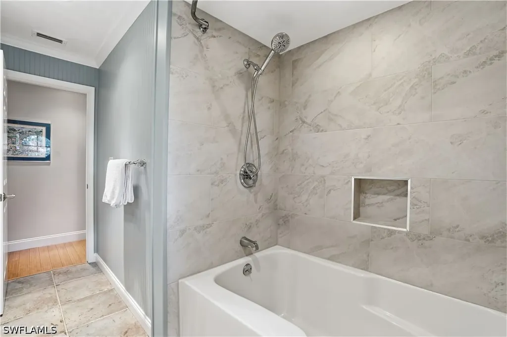 3814 Survey Circle Bonita Springs FL 34134