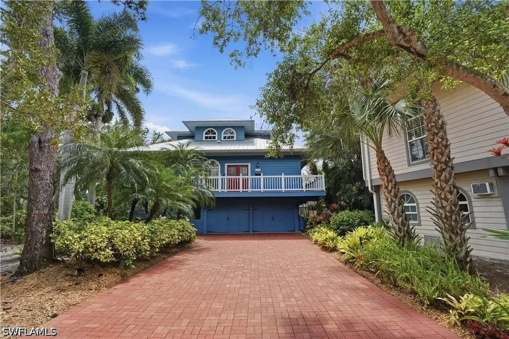 3814 Survey Circle Bonita Springs FL 34134