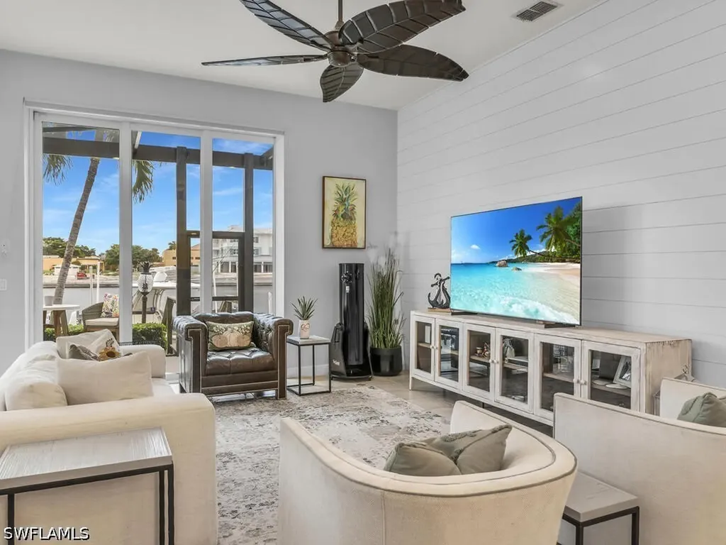51 S Seas Court Marco Island FL 34145