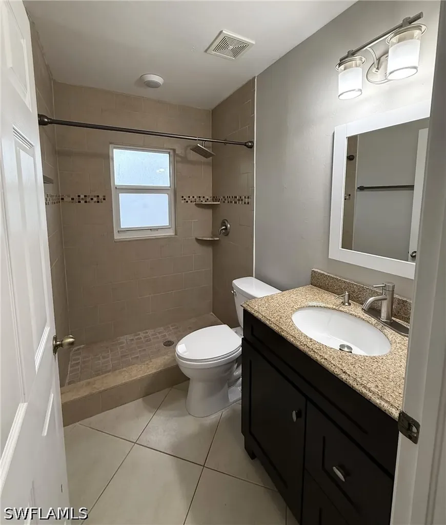 2060 22nd Avenue NE Naples FL 34120