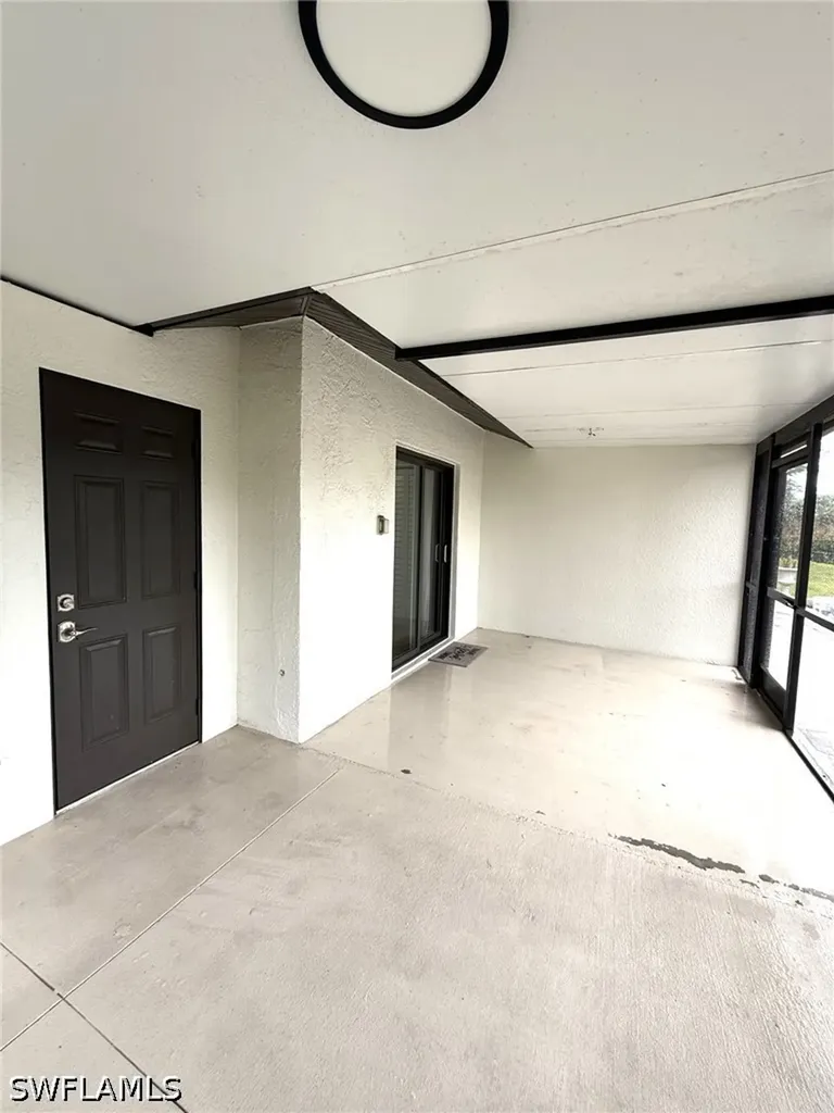 2060 22nd Avenue NE Naples FL 34120