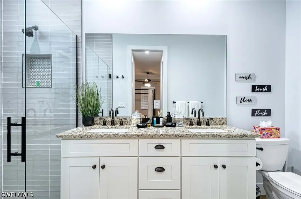 1147 Steeves Avenue Naples FL 34104