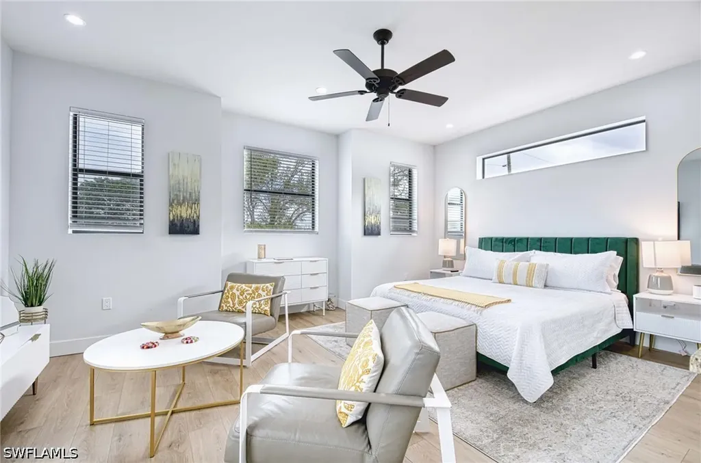 1147 Steeves Avenue Naples FL 34104