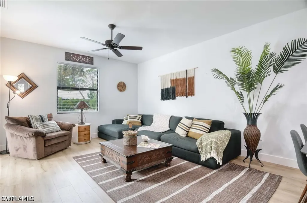 1147 Steeves Avenue Naples FL 34104