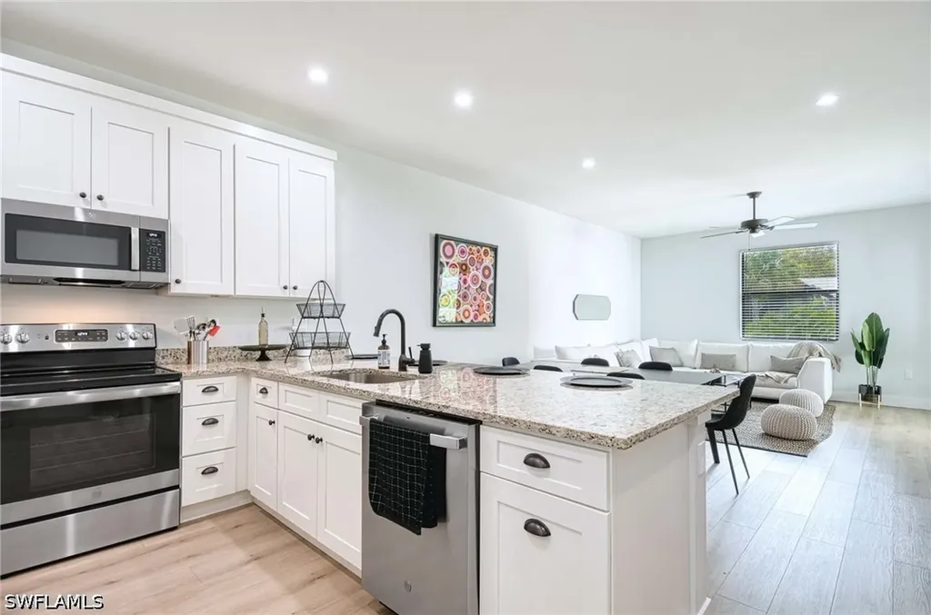 1147 Steeves Avenue Naples FL 34104