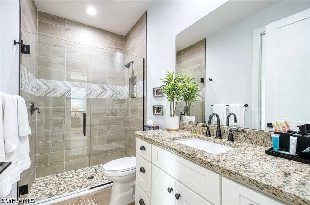 1147 Steeves Avenue Naples FL 34104