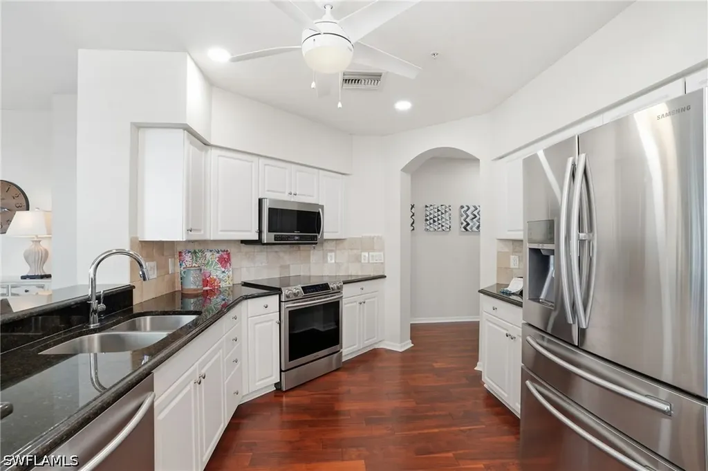 11110 Harbour Yacht Court Fort Myers FL 33908