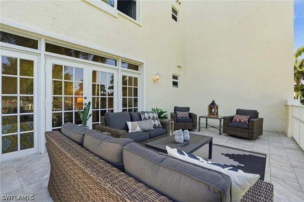 11110 Harbour Yacht Court Fort Myers FL 33908