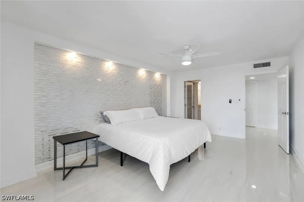 5 Bluebill Avenue Naples FL 34108