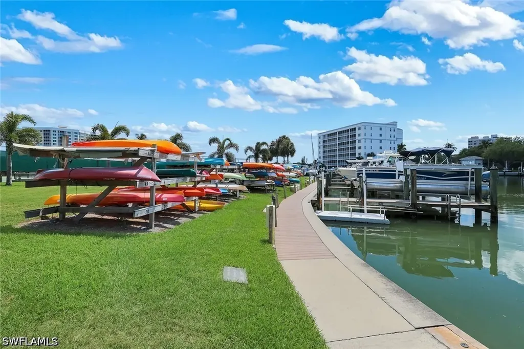 5 Bluebill Avenue Naples FL 34108