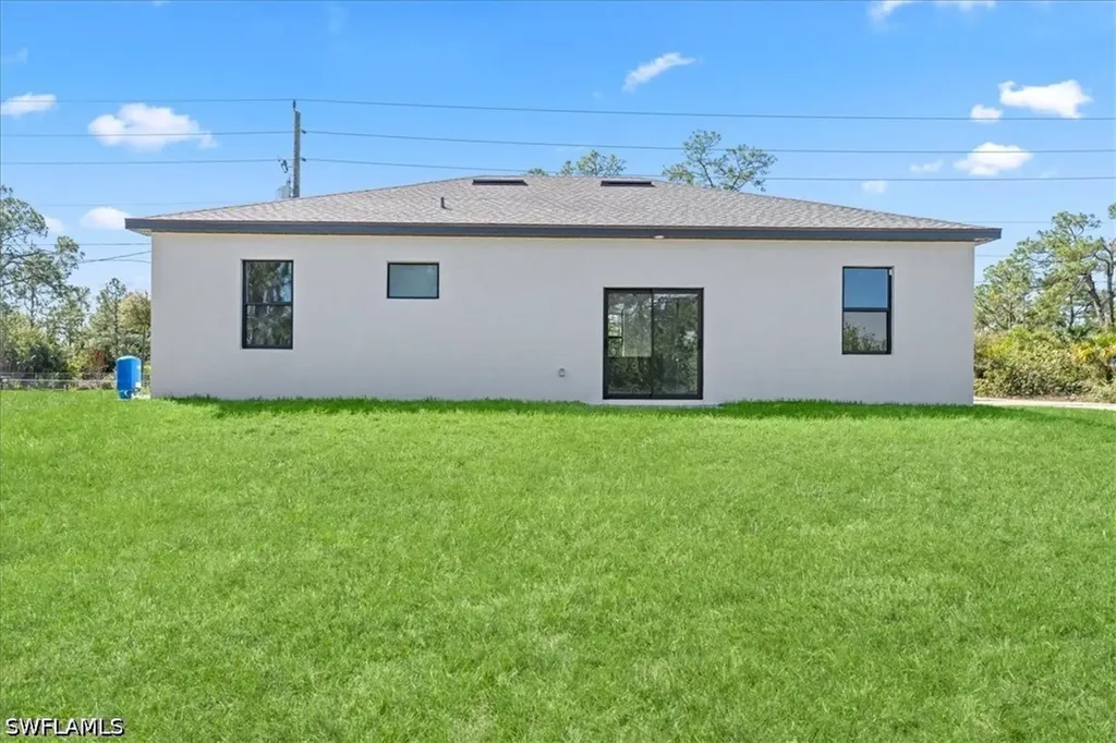 2507 E 15th Street Lehigh Acres FL 33972