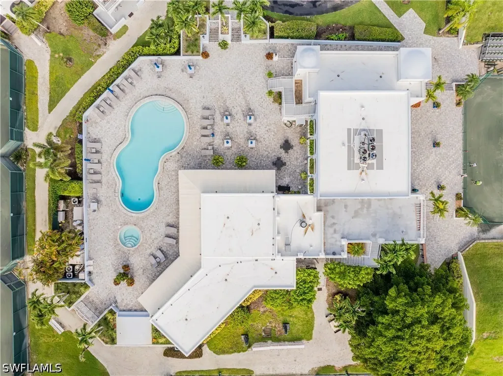 3588 Corinthian Way Naples FL 34105