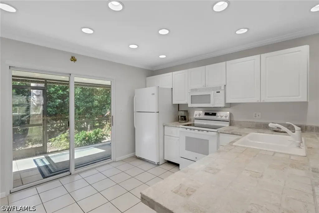 731 W Elkcam Circle Marco Island FL 34145