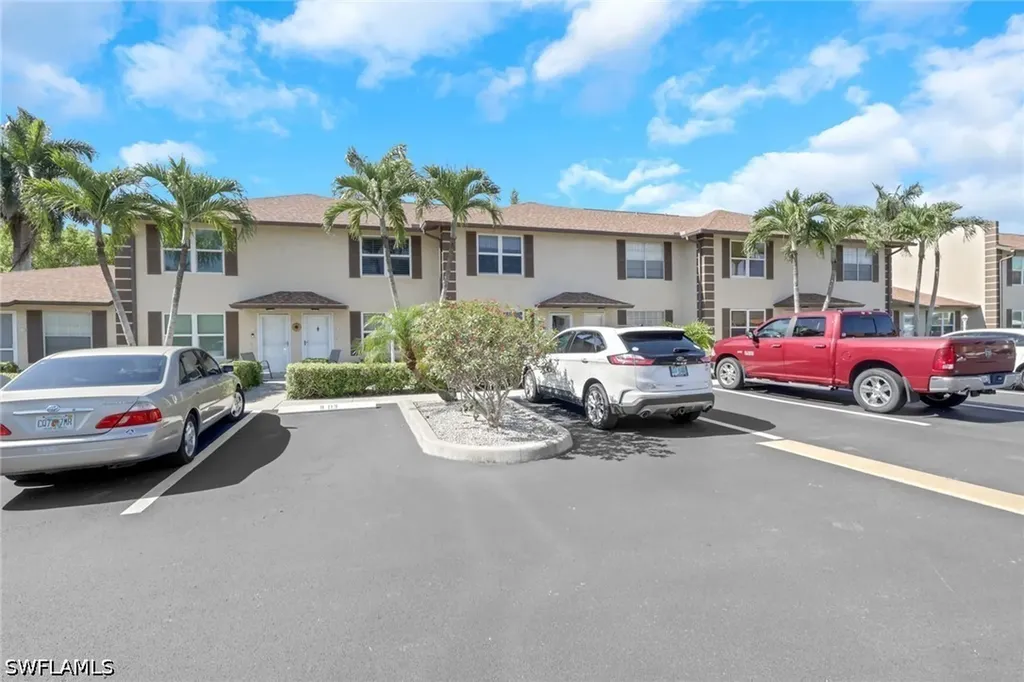 731 W Elkcam Circle Marco Island FL 34145