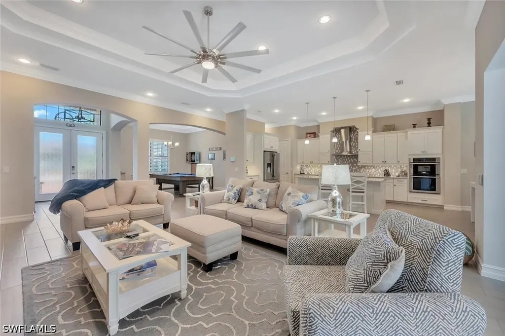 1451 Mockingbird Drive Naples FL 34120