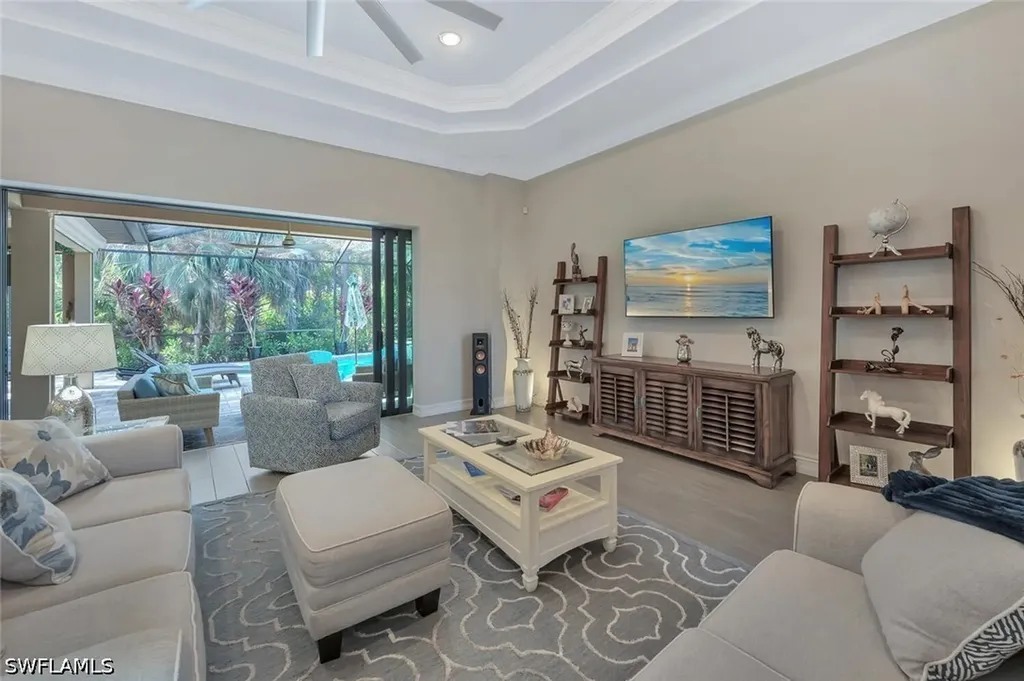 1451 Mockingbird Drive Naples FL 34120