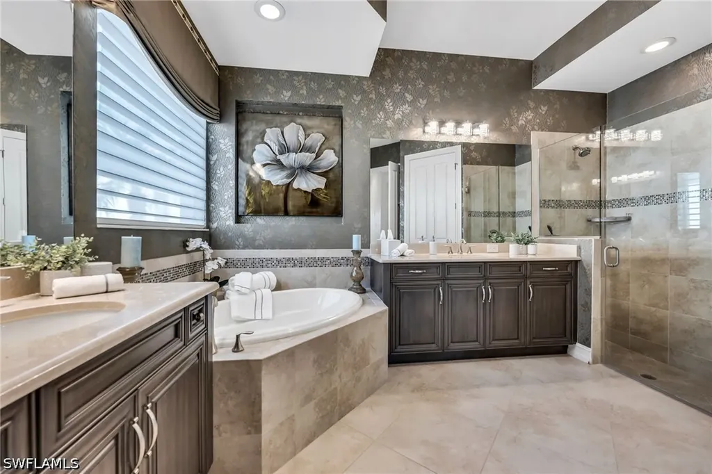 7296 Lantana Circle Naples FL 34119