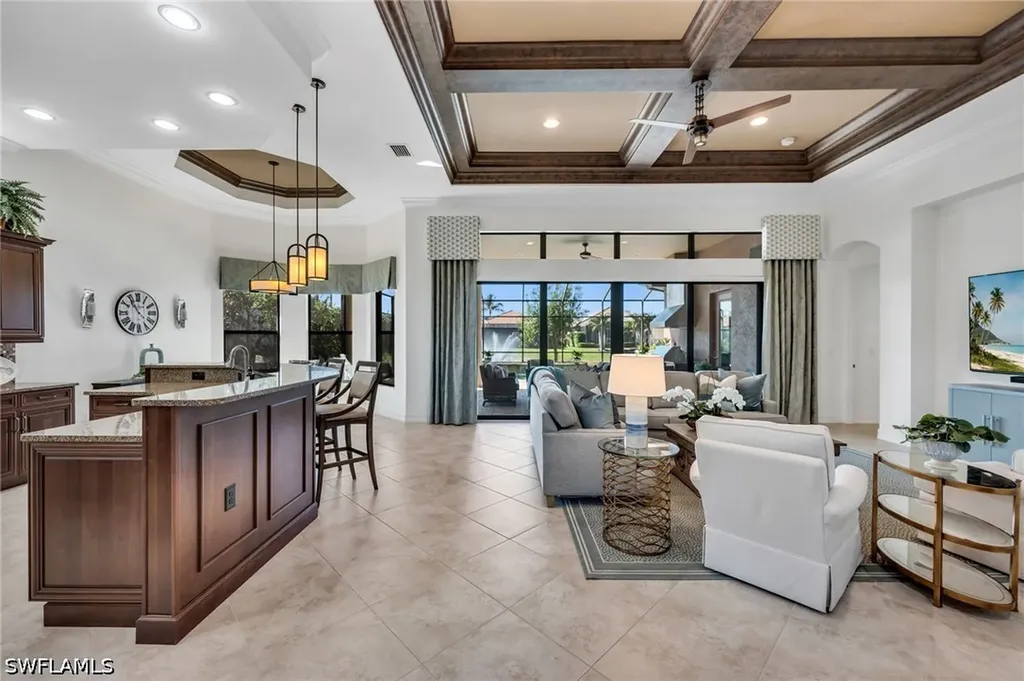 7296 Lantana Circle Naples FL 34119