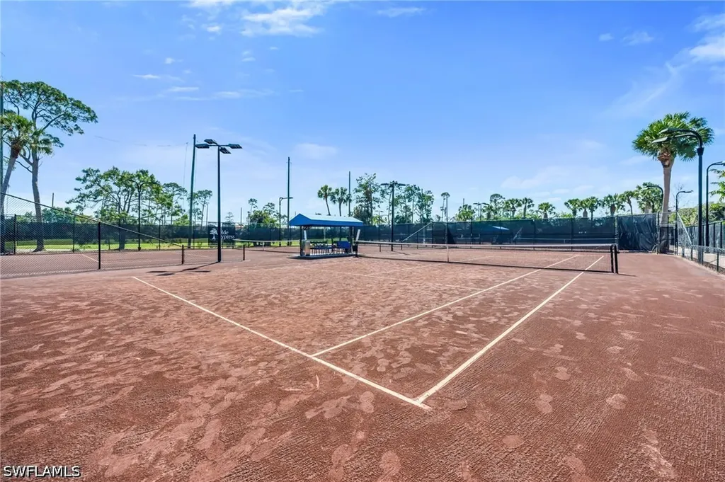 7296 Lantana Circle Naples FL 34119