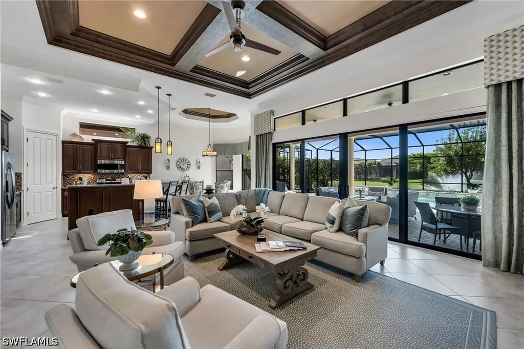 7296 Lantana Circle Naples FL 34119