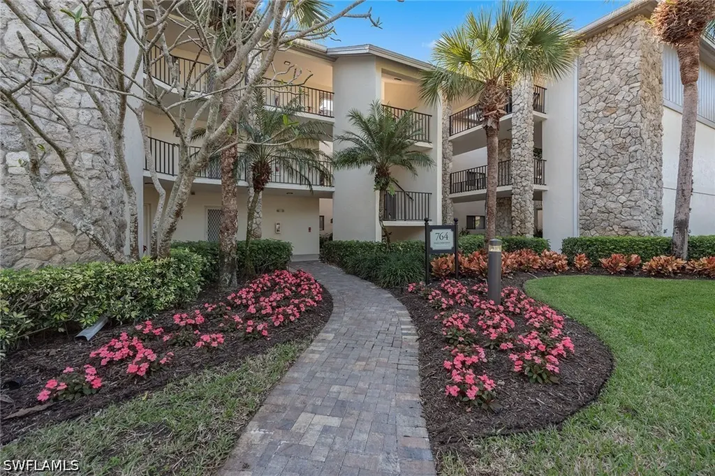 764 Eagle Creek Drive Naples FL 34113