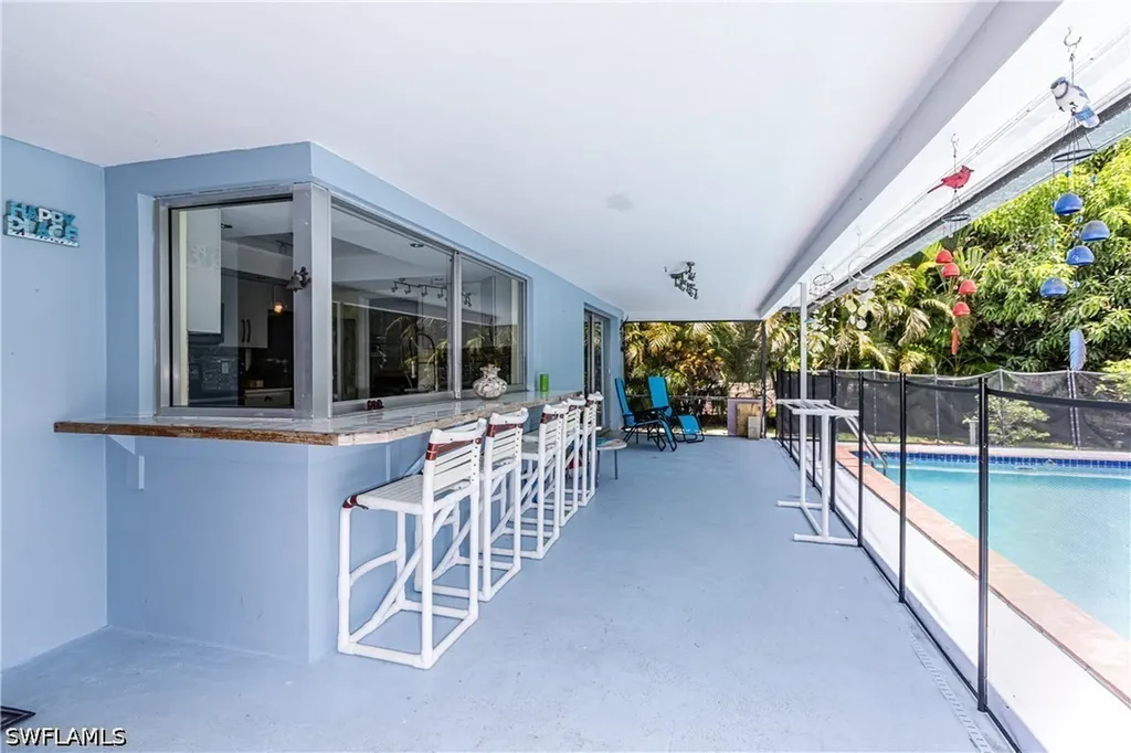 211 W Flamingo Circle Marco Island FL 34145