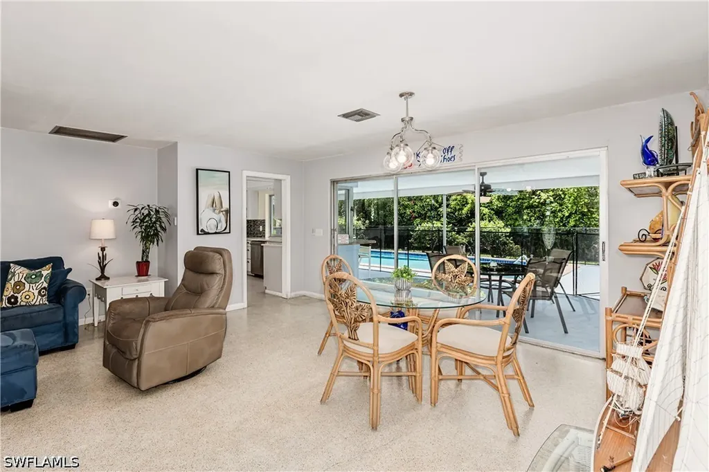 211 W Flamingo Circle Marco Island FL 34145