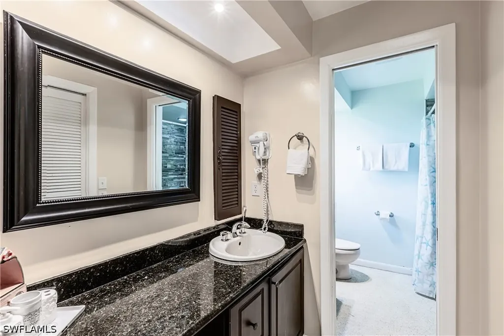 211 W Flamingo Circle Marco Island FL 34145
