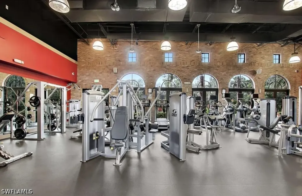 9054 Capistrano Street N Naples FL 34113