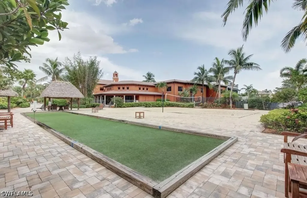 9054 Capistrano Street N Naples FL 34113