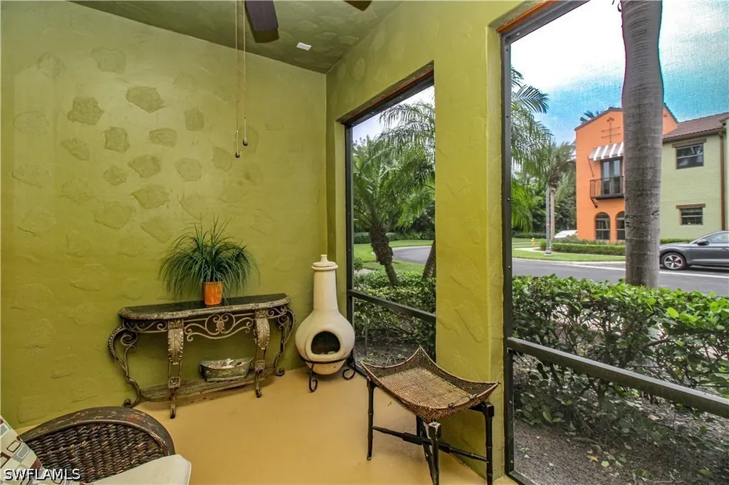 9054 Capistrano Street N Naples FL 34113
