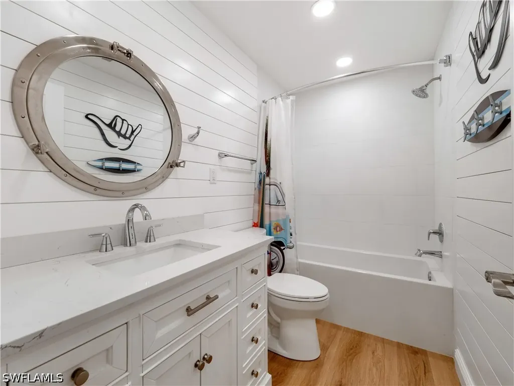 4105 SE 19th Place Cape Coral FL 33904
