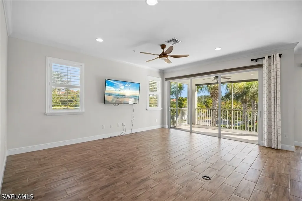 6934 Avalon Circle Naples FL 34112