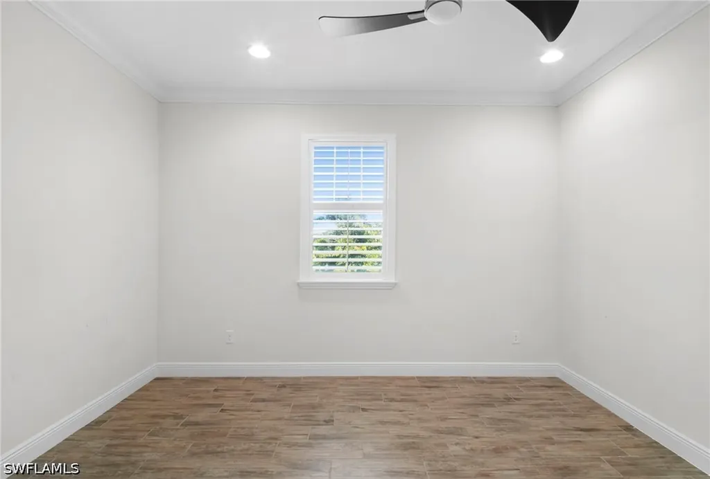 6934 Avalon Circle Naples FL 34112