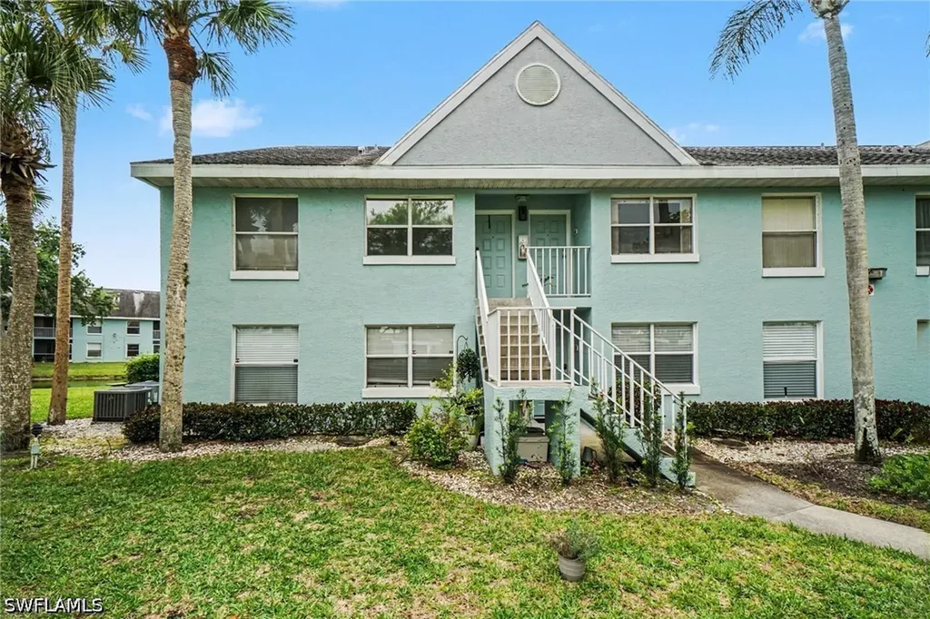 153 Wading Bird Circle Naples FL 34110