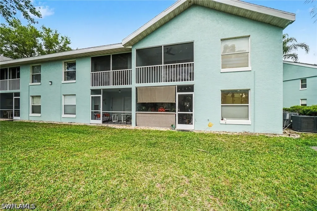 153 Wading Bird Circle Naples FL 34110