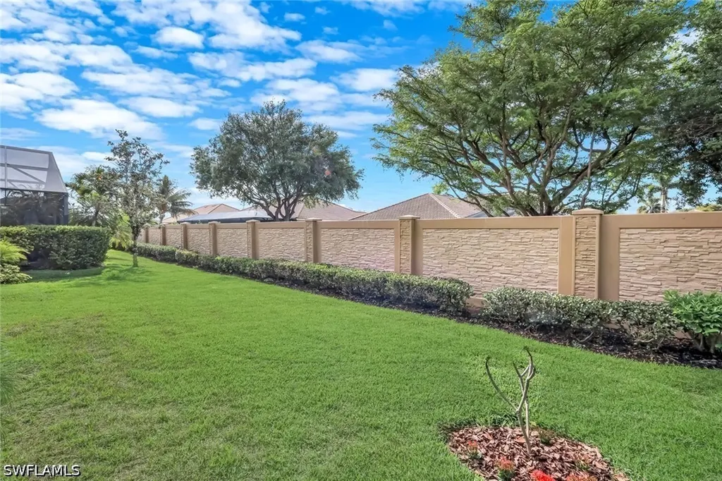 23336 Sanabria Loop Bonita Springs FL 34135