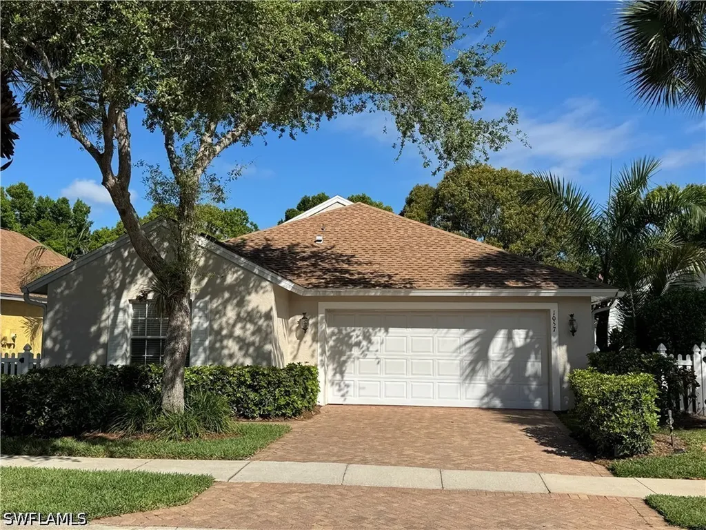 1057 Silverstrand Drive Naples FL 34110