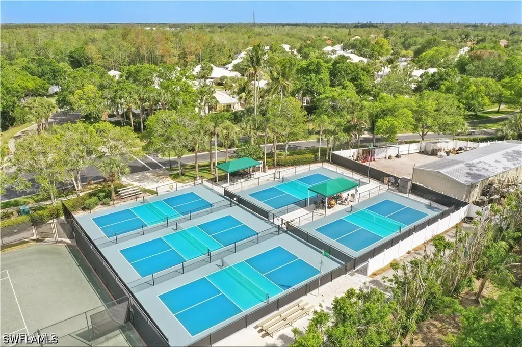 1057 Silverstrand Drive Naples FL 34110