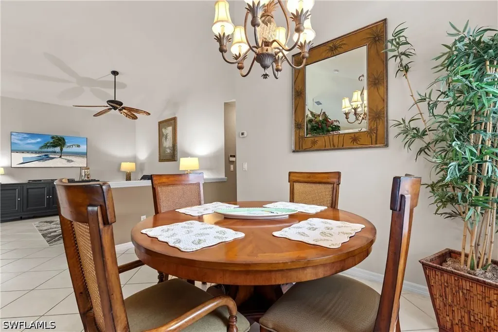 1057 Silverstrand Drive Naples FL 34110