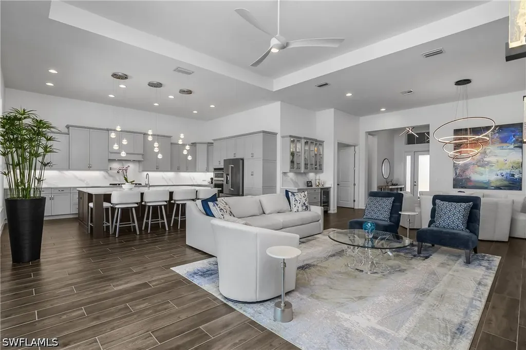 6137 Megans Bay Drive Naples FL 34113