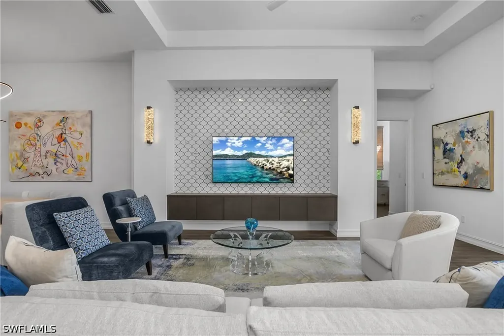 6137 Megans Bay Drive Naples FL 34113
