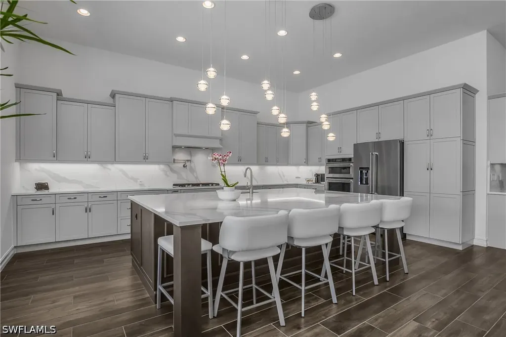 6137 Megans Bay Drive Naples FL 34113