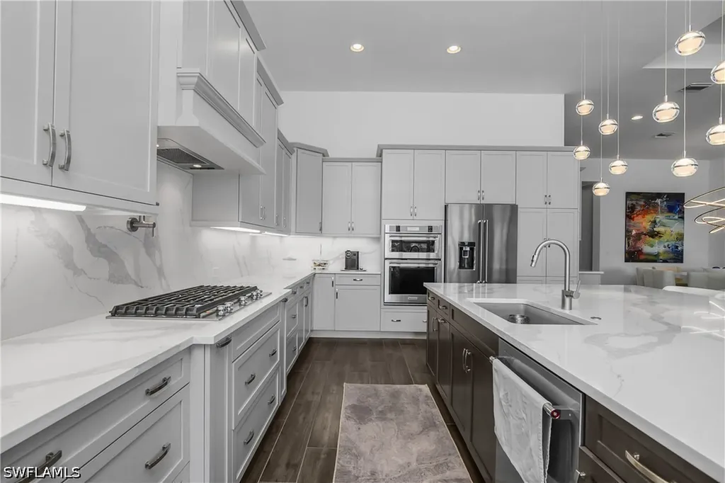 6137 Megans Bay Drive Naples FL 34113