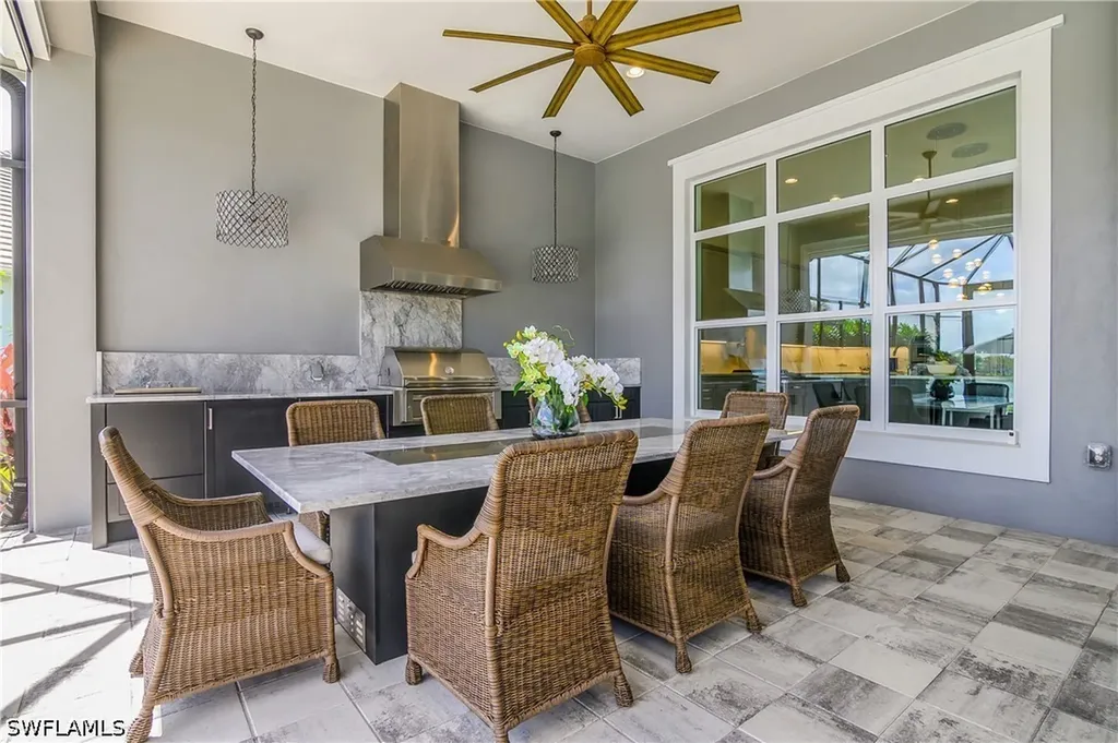 6137 Megans Bay Drive Naples FL 34113