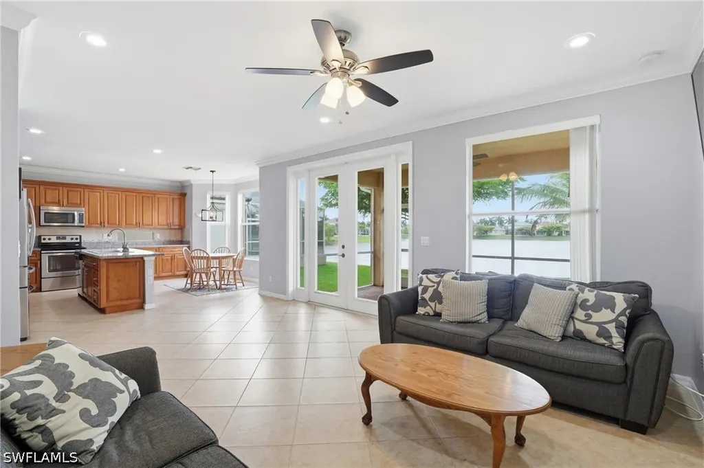8317 Sumner Avenue Fort Myers FL 33908