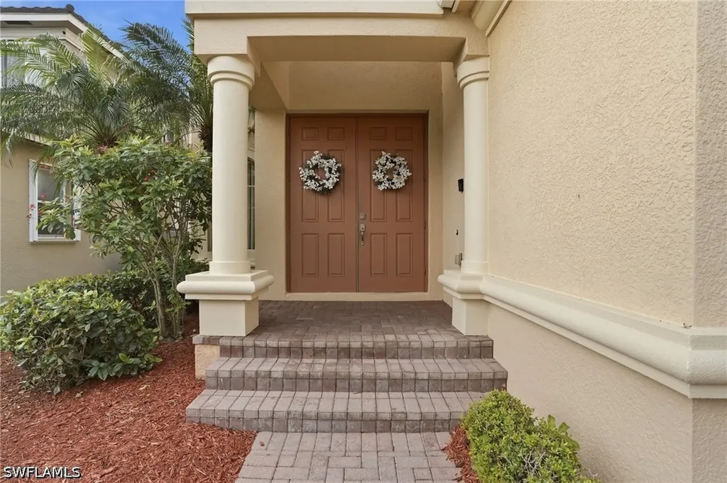 8317 Sumner Avenue Fort Myers FL 33908