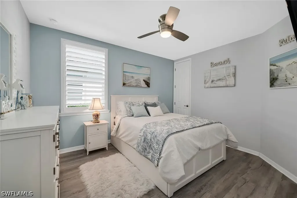 14815 Edgewater Circle Naples FL 34114